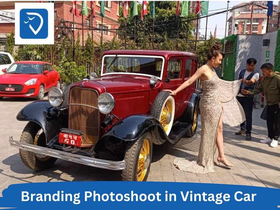 Branding Photoshoot in vintage car